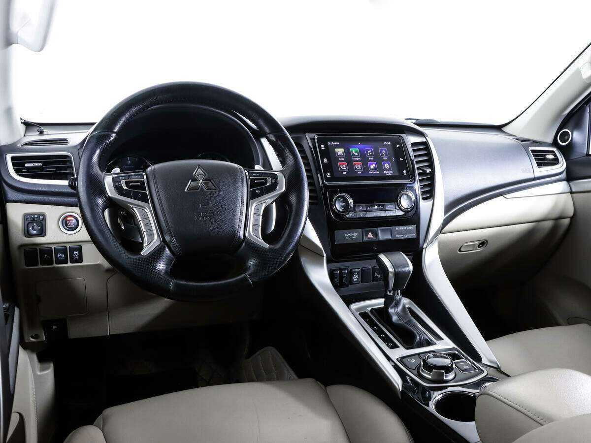 Купить Mitsubishi Pajero Sport, 2017, 140 000 км, фото №15