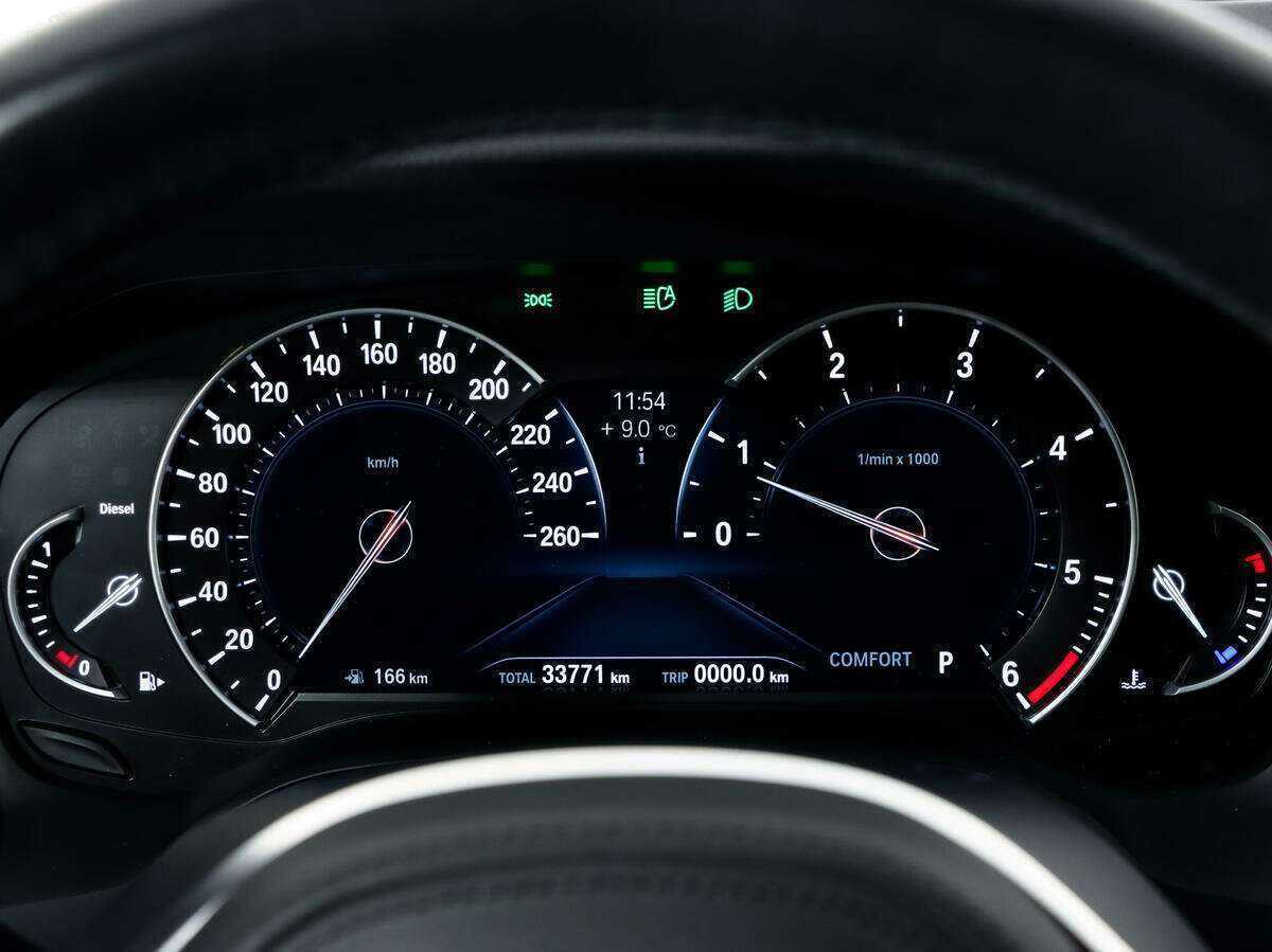 Купить BMW 3 серии 320d xDrive, 2020, 33 700 км, фото №32