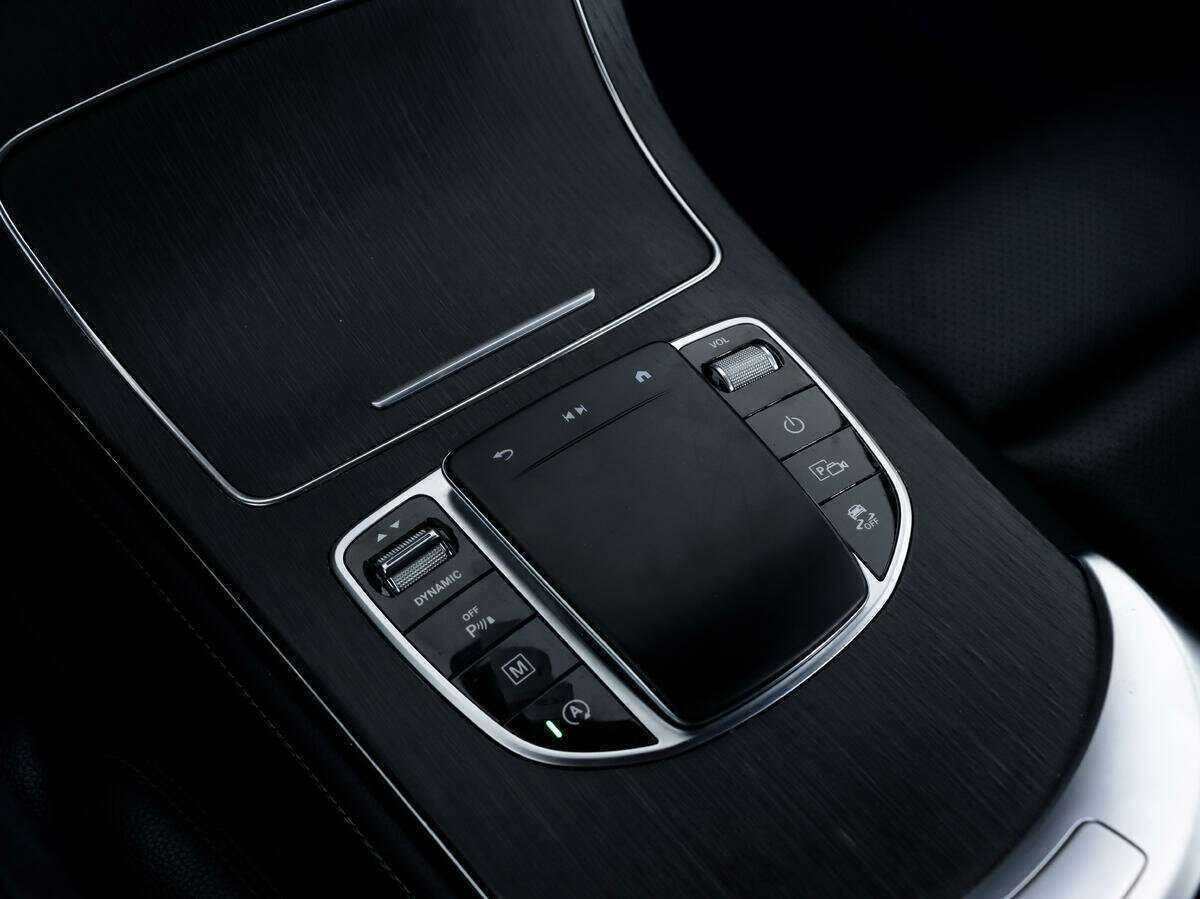 Купить Mercedes-Benz GLC 300, 2019, 76 302 км, фото №15