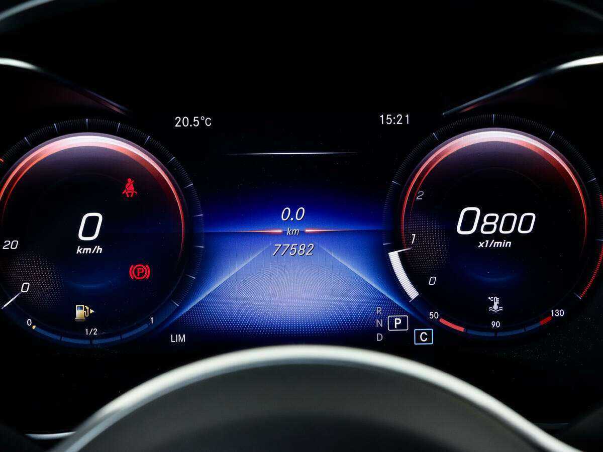 Купить Mercedes-Benz GLC 300, 2019, 76 302 км, фото №20