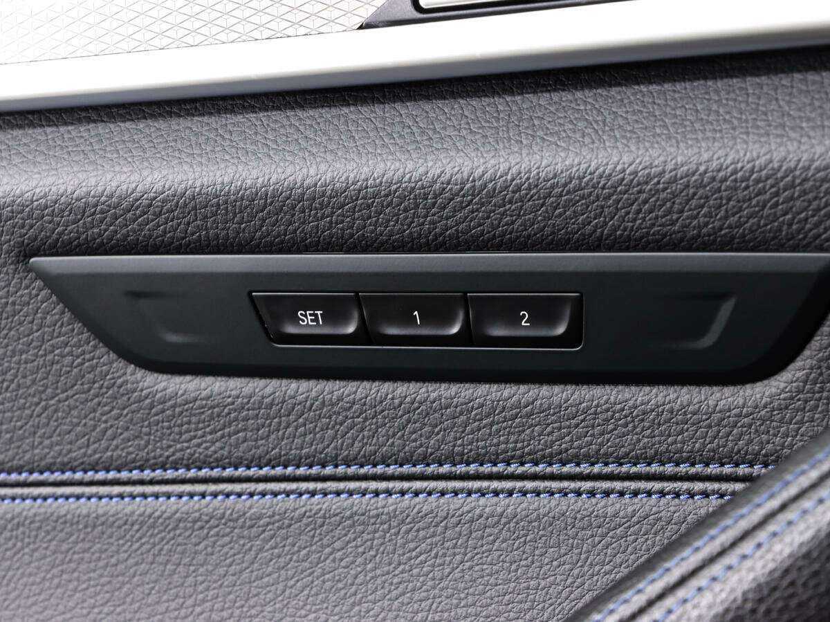 Купить BMW 5 серии 530i xDrive, 2017, 88 344 км, фото №14