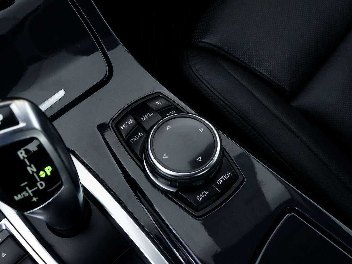 Купить BMW 5 серии 530d xDrive, 2013, 236 804 км, фото №14