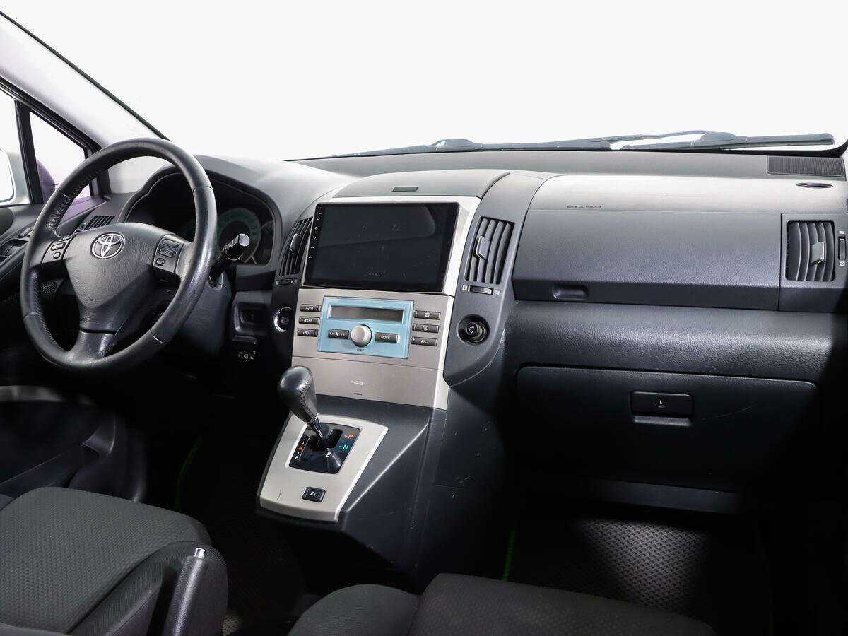 Купить Toyota Corolla Verso, 2006, 243 123 км, фото №9