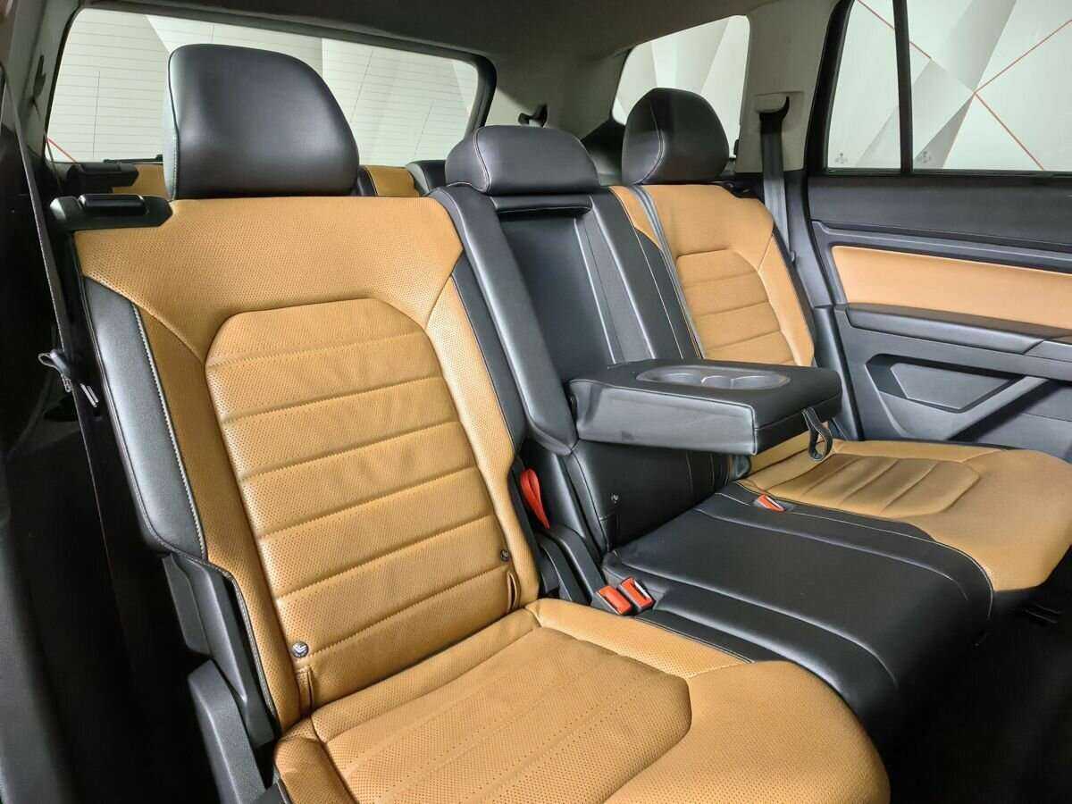 Купить Volkswagen Teramont, 2018, 213 089 км, фото №13