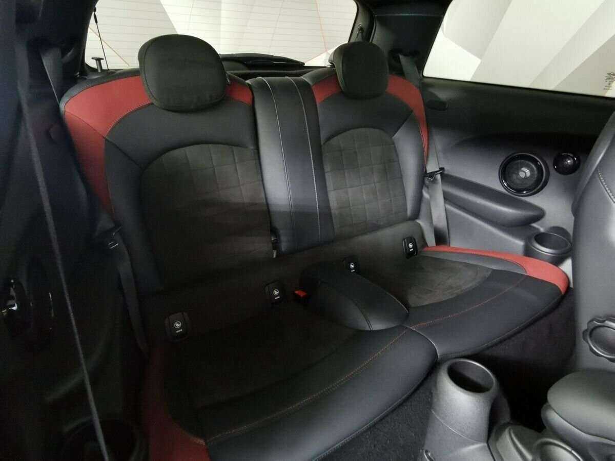 Купить Mini Hatch JCW John Cooper Works, 2018, 131 986 км, фото №12