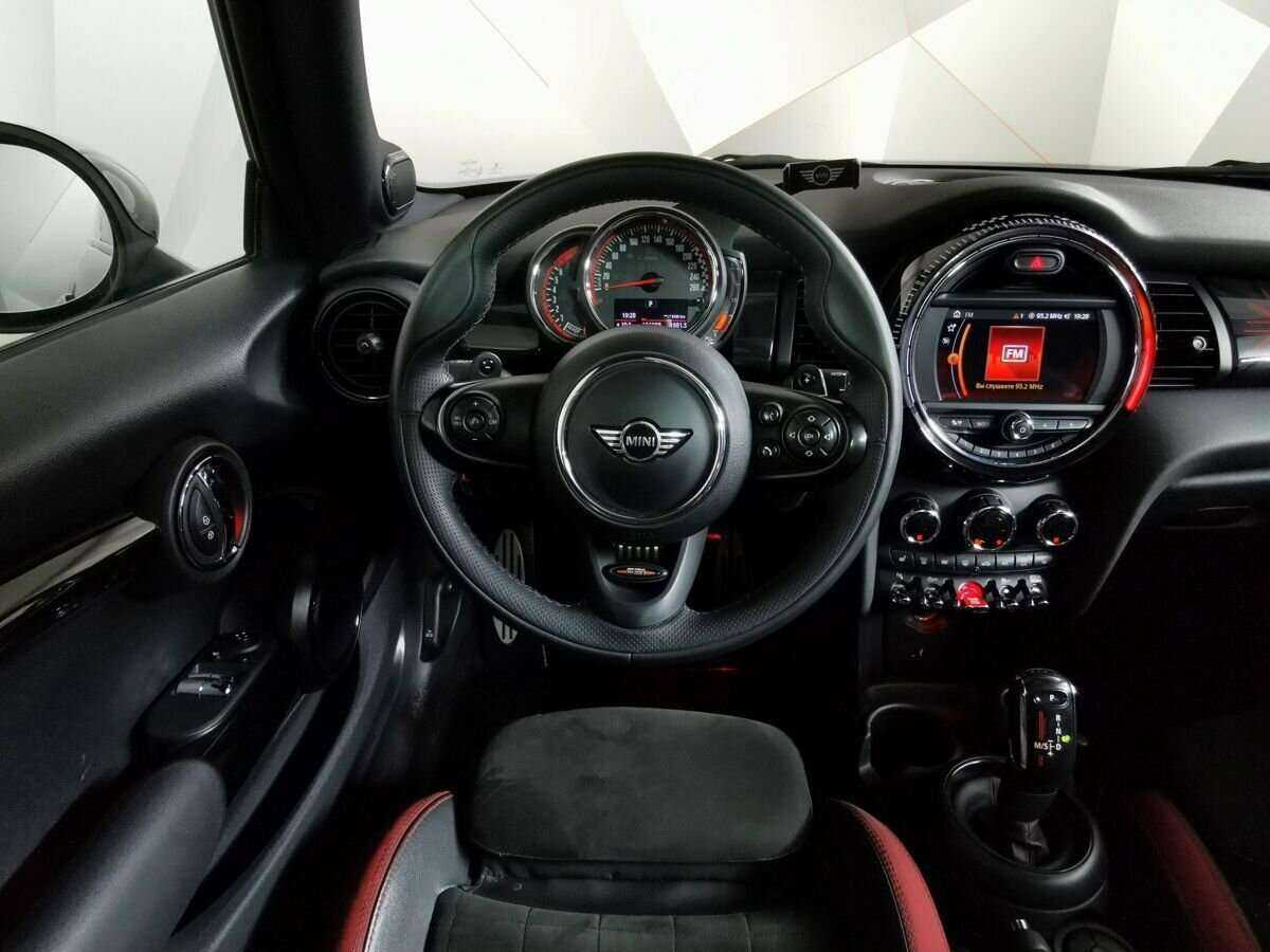 Купить Mini Hatch JCW John Cooper Works, 2018, 131 986 км, фото №14
