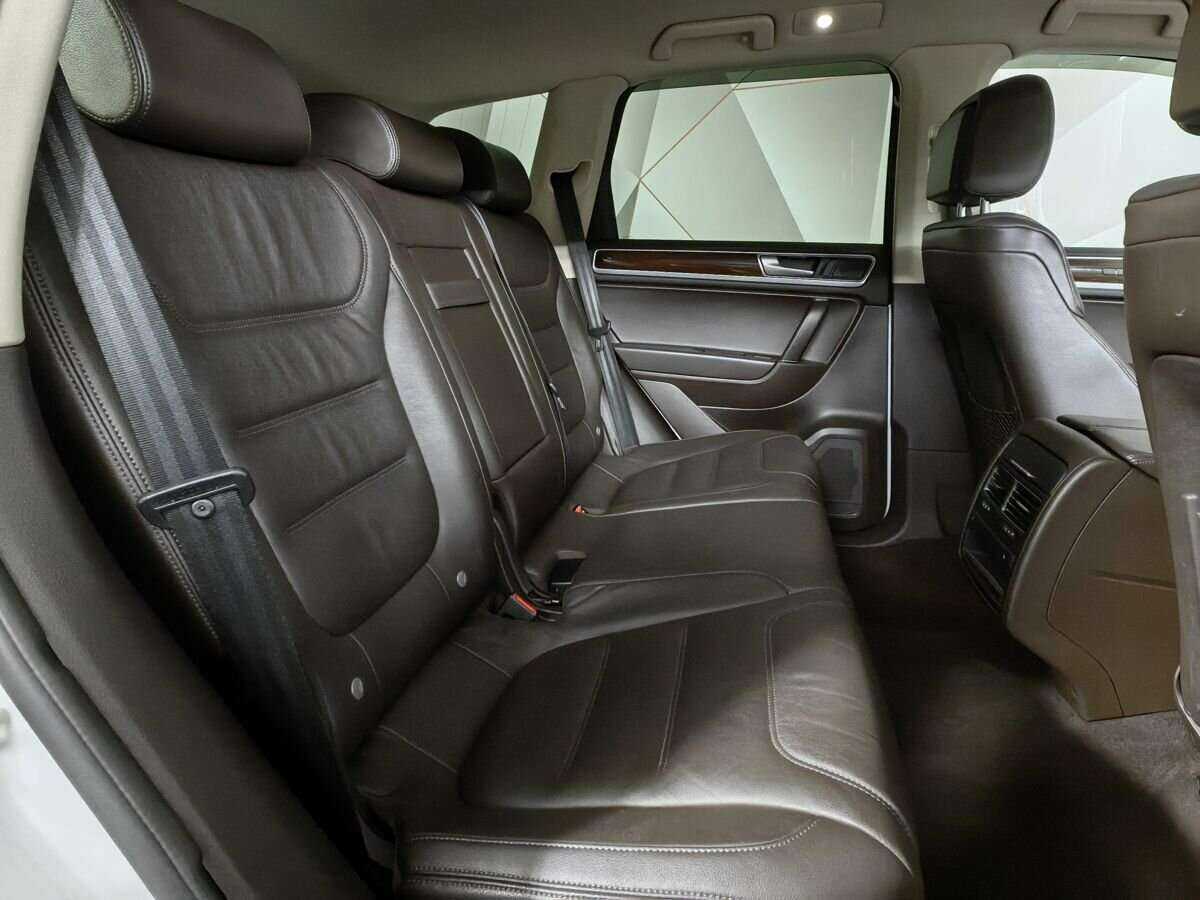 Купить Volkswagen Touareg, 2016, 96 305 км, фото №12