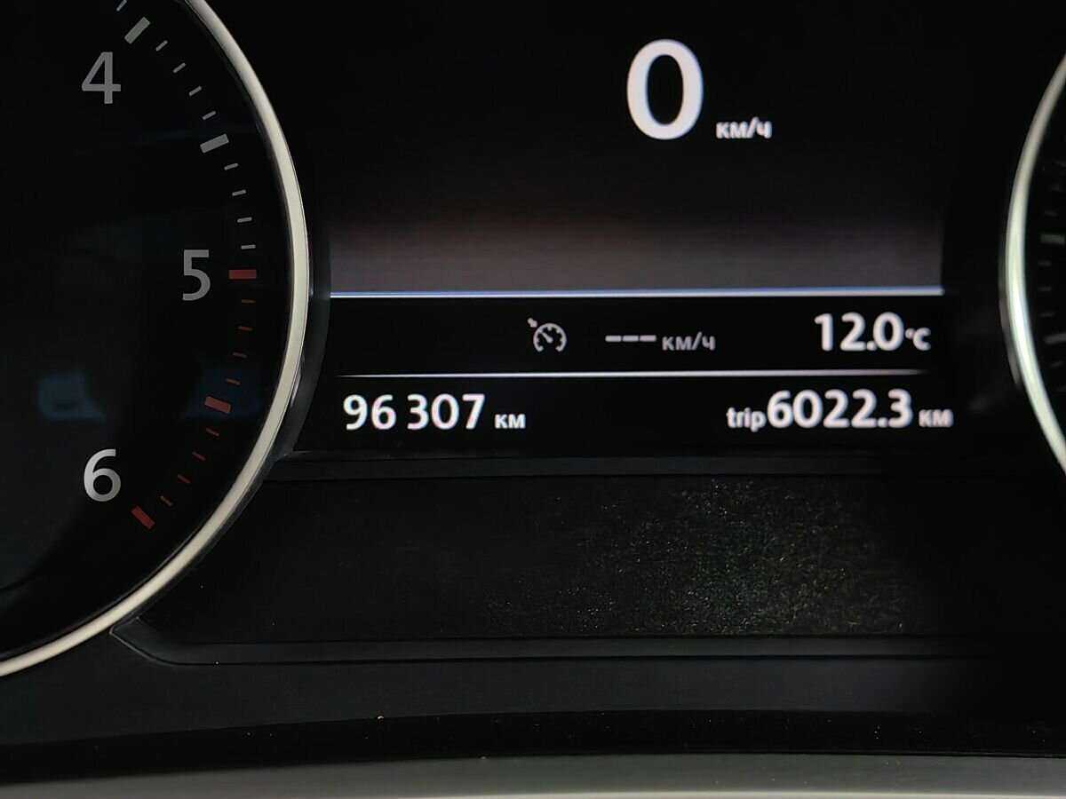 Купить Volkswagen Touareg, 2016, 96 305 км, фото №19