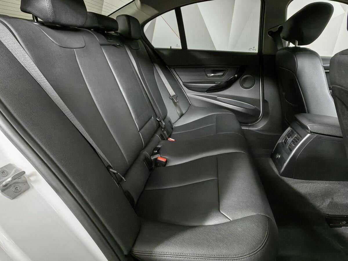 Купить BMW 3 серии 318i, 2018, 118 066 км, фото №12