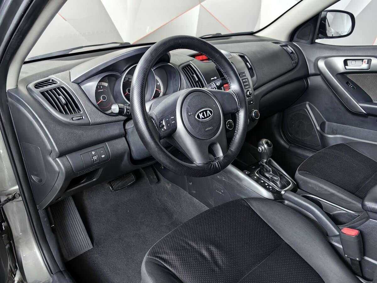 Купить Kia Cerato 4-speed, 2010, 256 813 км, фото №14