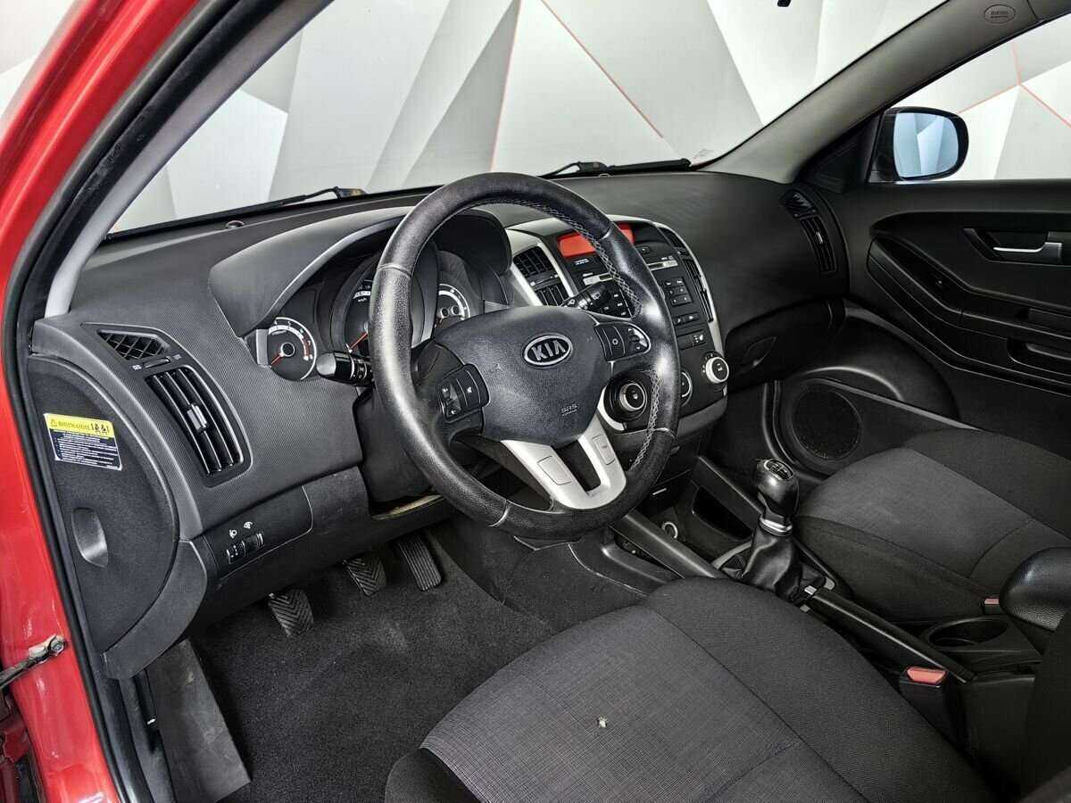 Купить Kia Ceed, 2010, 194 778 км, фото №14
