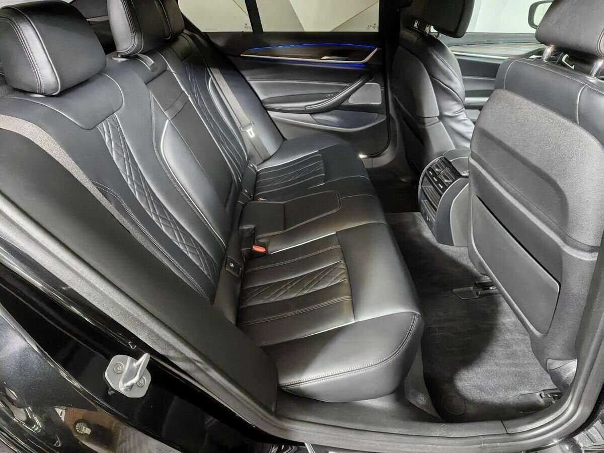 Купить BMW 5 серии 530d xDrive, 2018, 92 754 км, фото №12