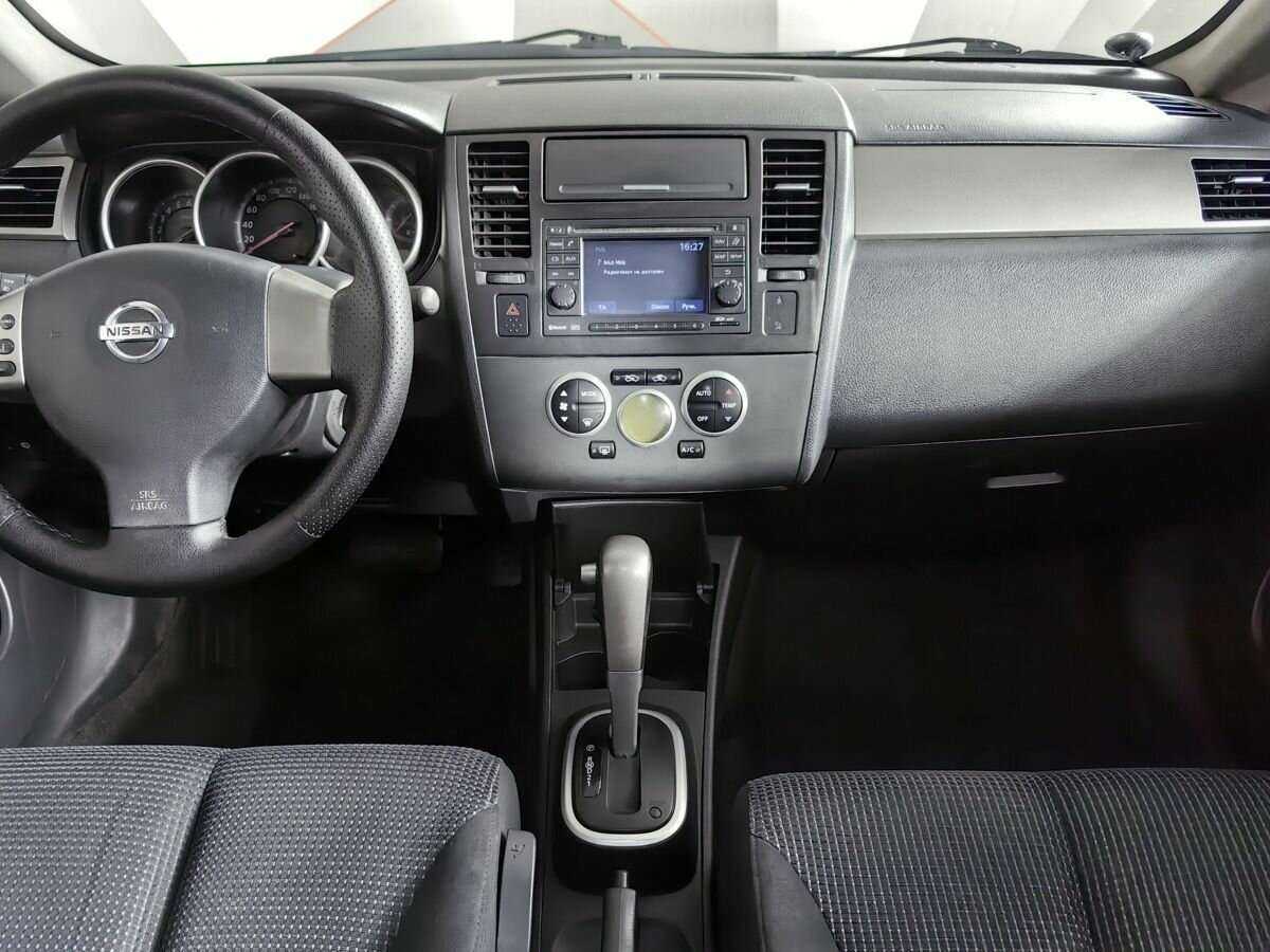 Купить Nissan Tiida, 2010, 299 325 км, фото №11