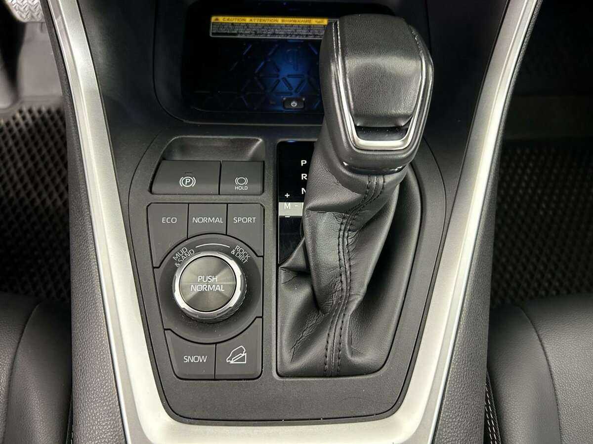 Купить Toyota RAV4, 2022, 48 602 км, фото №13