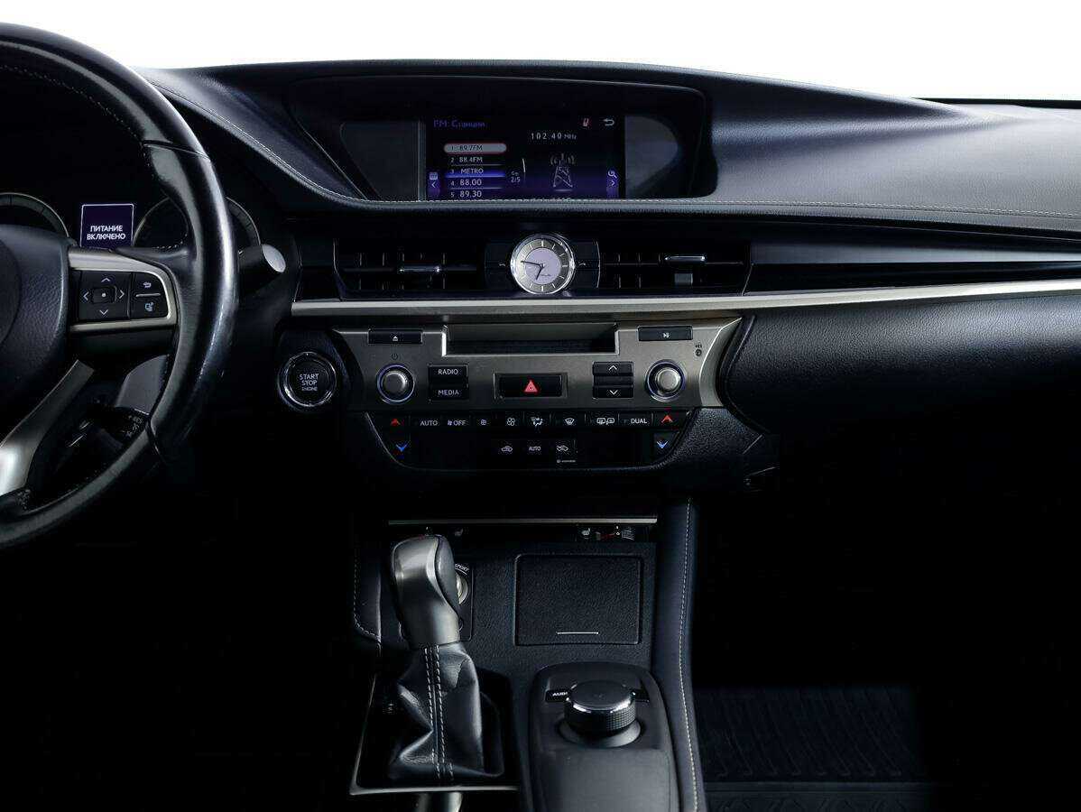 Купить Lexus ES 200, 2017, 104 501 км, фото №16