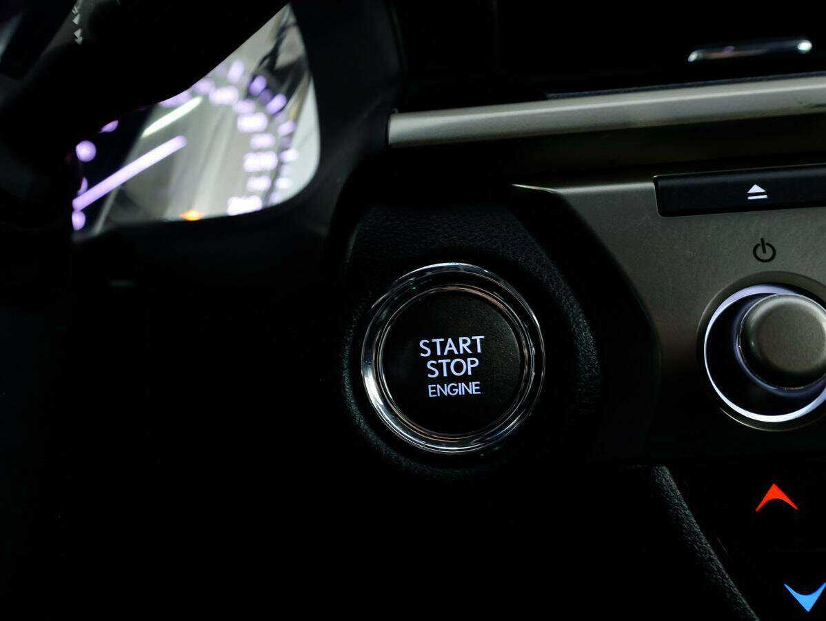 Купить Lexus ES 200, 2017, 104 501 км, фото №19