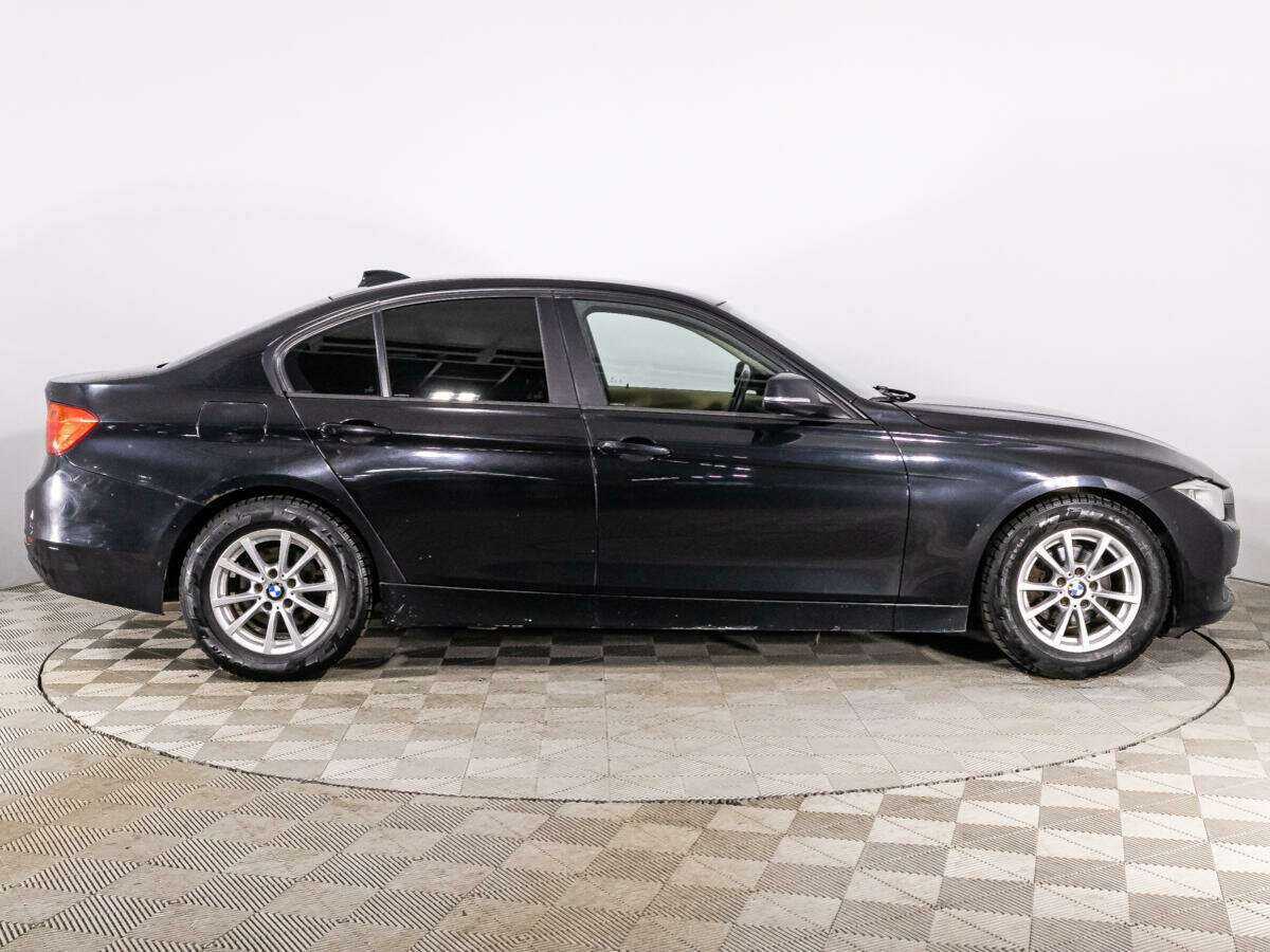 Купить BMW 3 серии 320i, 2014, 215 678 км, фото №4