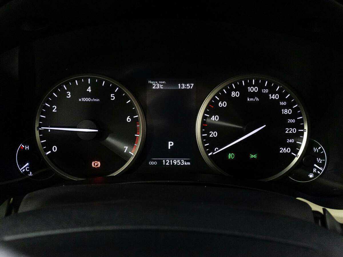 Купить Lexus NX 200, 2018, 121 828 км, фото №12