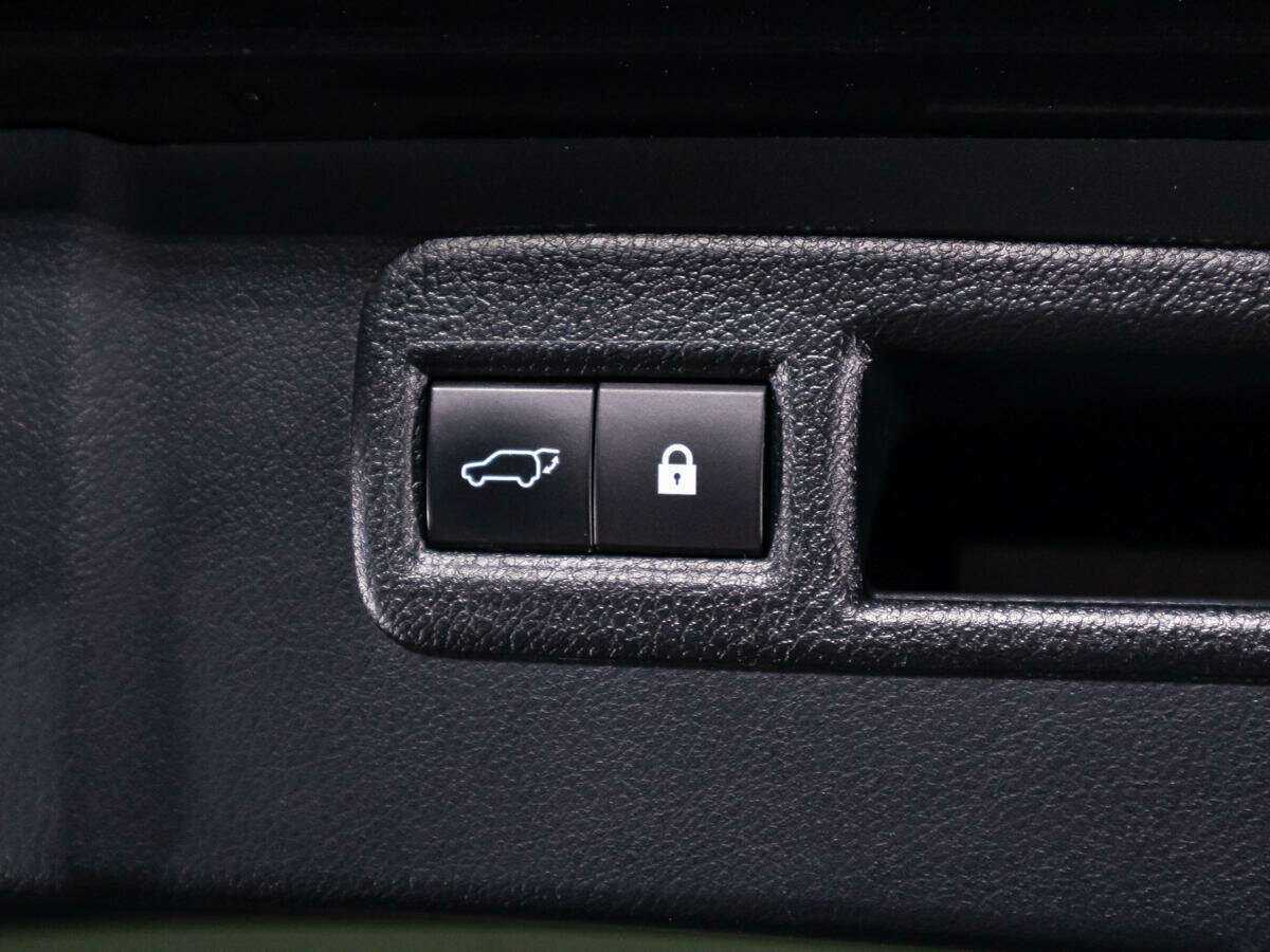 Купить Lexus NX 200, 2018, 121 828 км, фото №15