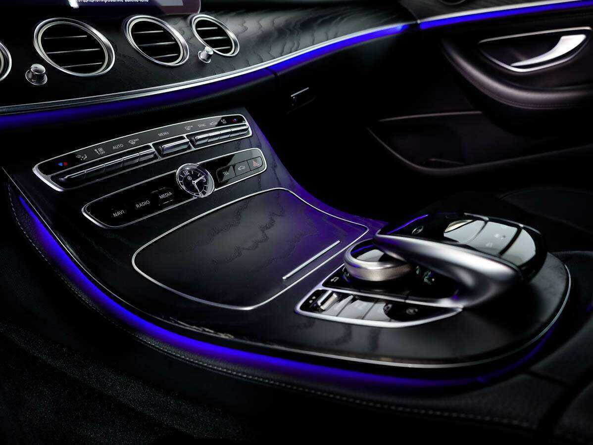 Купить Mercedes-Benz E-Класс 200, 2019, 66 918 км, фото №14