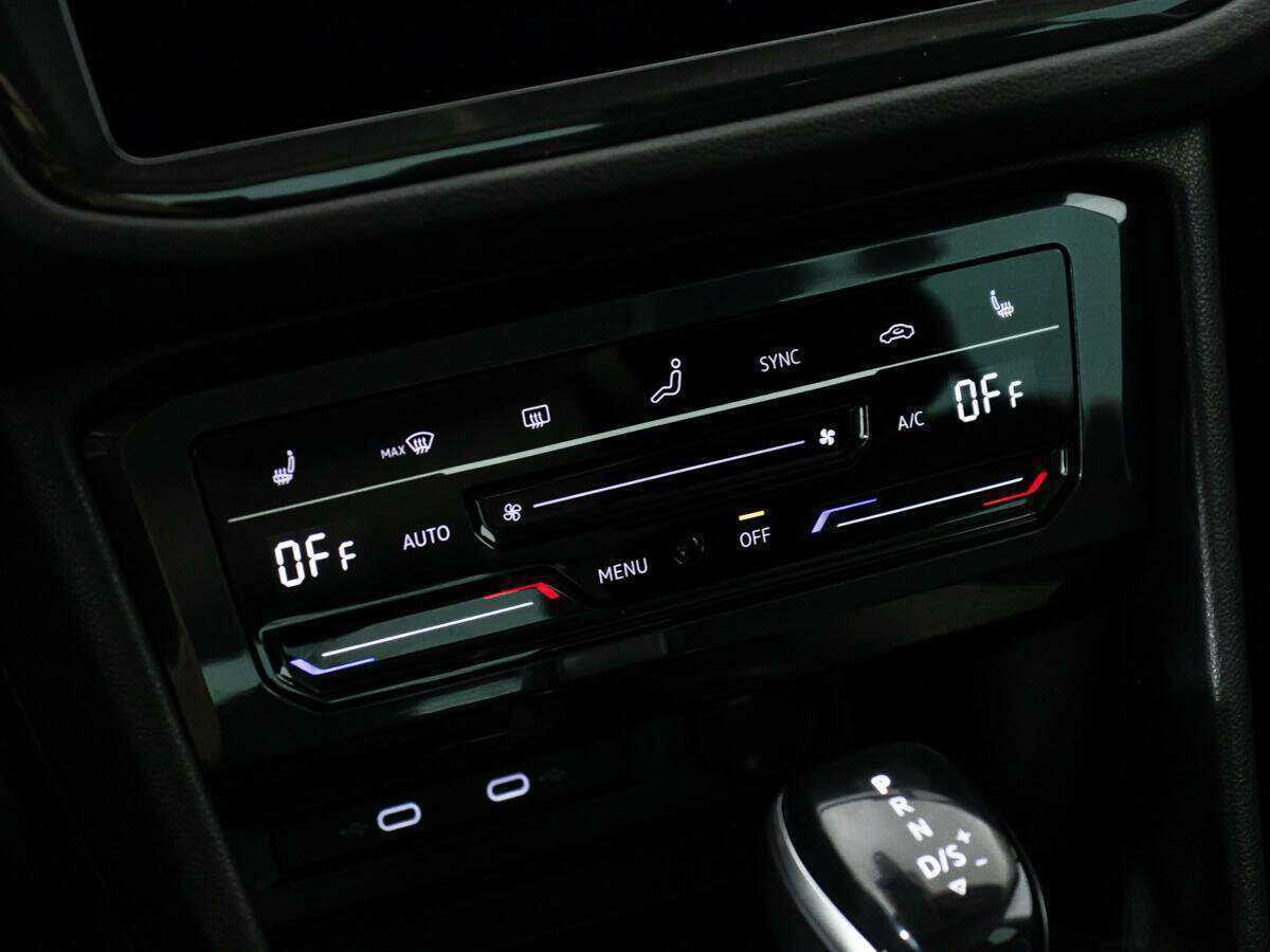 Купить Volkswagen Tiguan, 2022, 31 100 км, фото №15