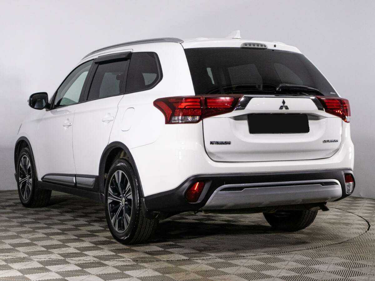 Купить Mitsubishi Outlander, 2019, 108 009 км, фото №7
