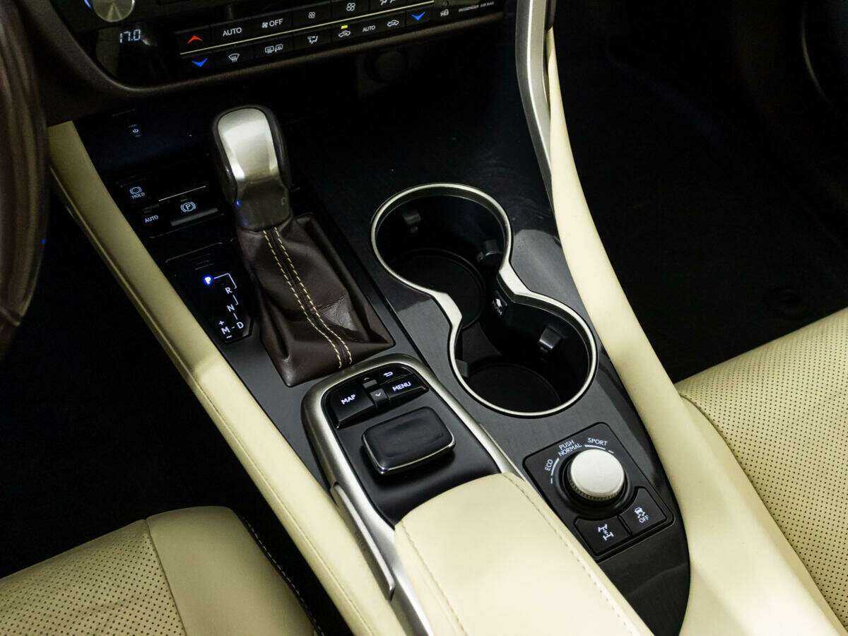 Купить Lexus RX 350, 2016, 130 621 км, фото №24