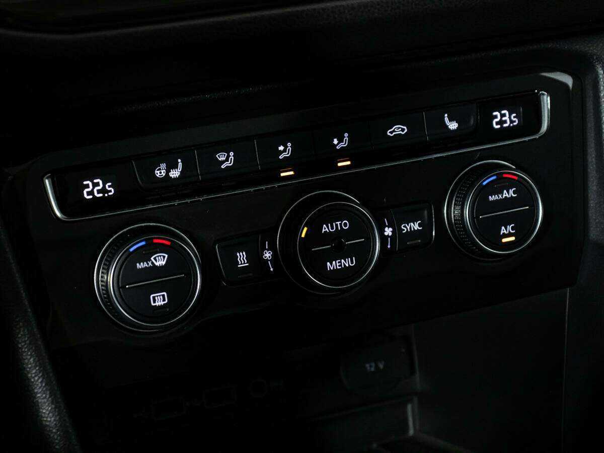 Купить Volkswagen Tiguan, 2019, 100 280 км, фото №23