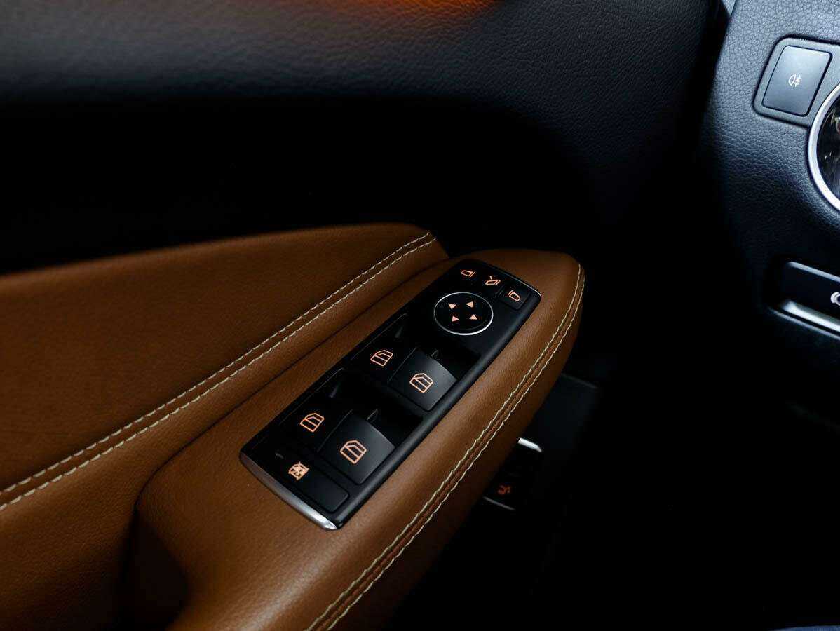 Купить Mercedes-Benz GLS 350 d, 2016, 54 805 км, фото №23