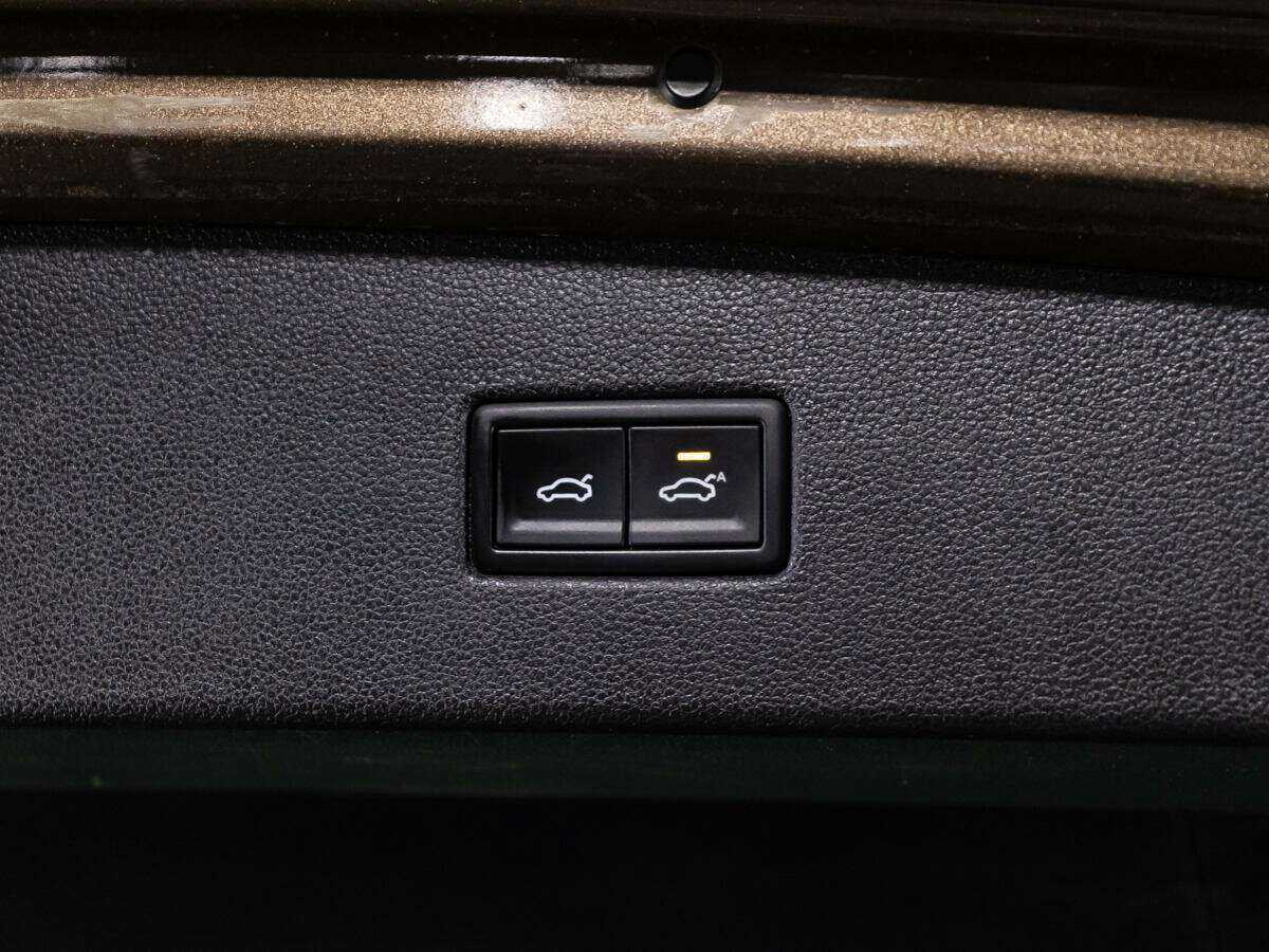 Купить Volkswagen Tiguan, 2018, 96 840 км, фото №15