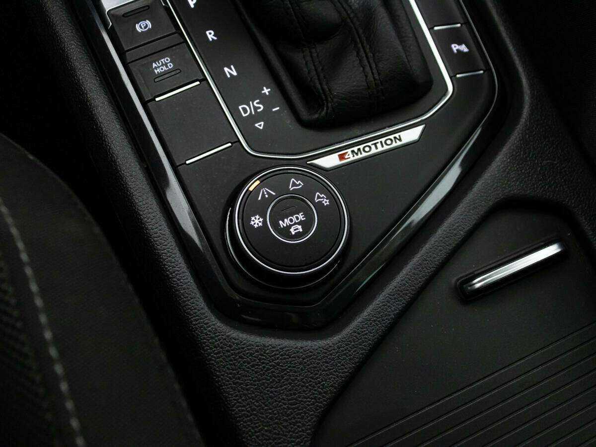 Купить Volkswagen Tiguan, 2018, 96 840 км, фото №18