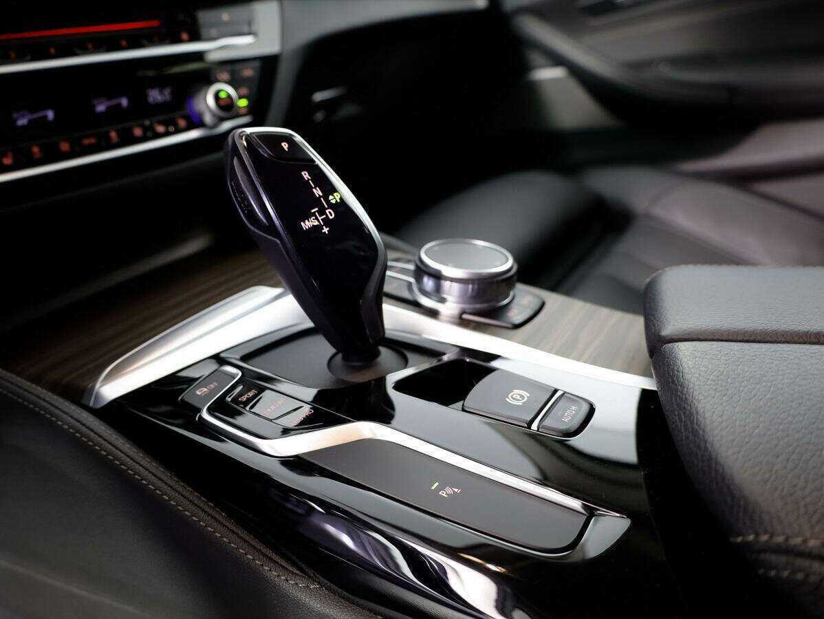 Купить BMW 5 серии 530i xDrive, 2018, 101 528 км, фото №22