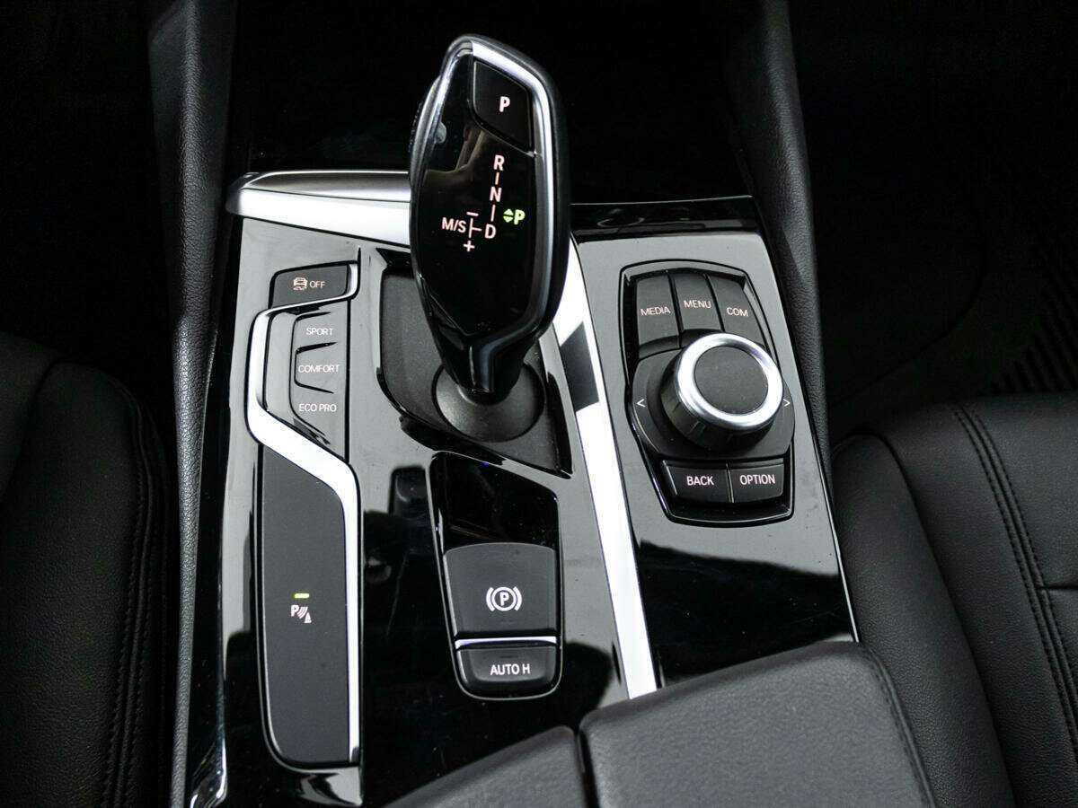 Купить BMW 5 серии 520d xDrive, 2019, 73 453 км, фото №19