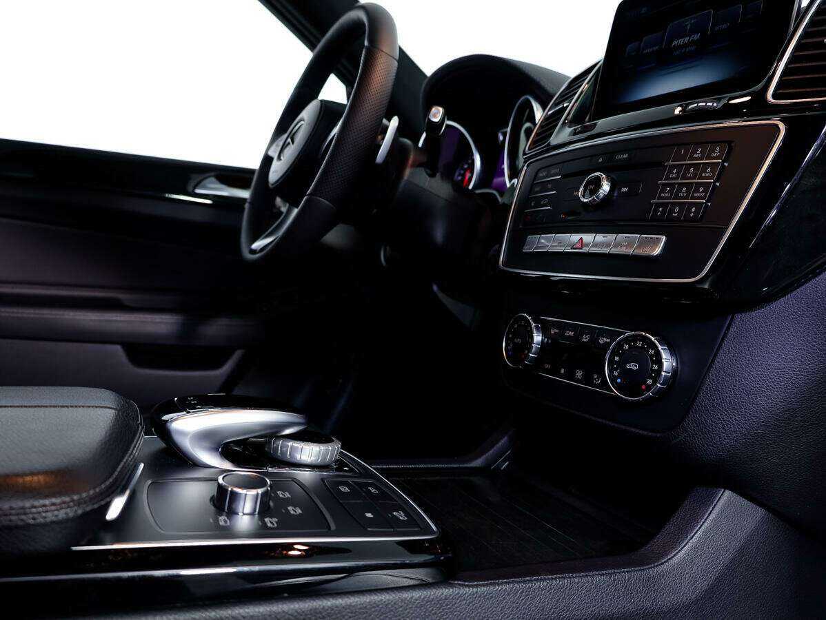 Купить Mercedes-Benz GLS 400, 2016, 133 522 км, фото №11