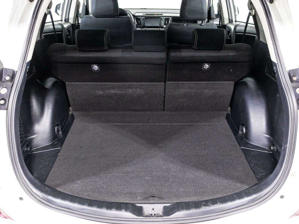 Купить Toyota RAV4, 2017, 75 000 км, фото №15
