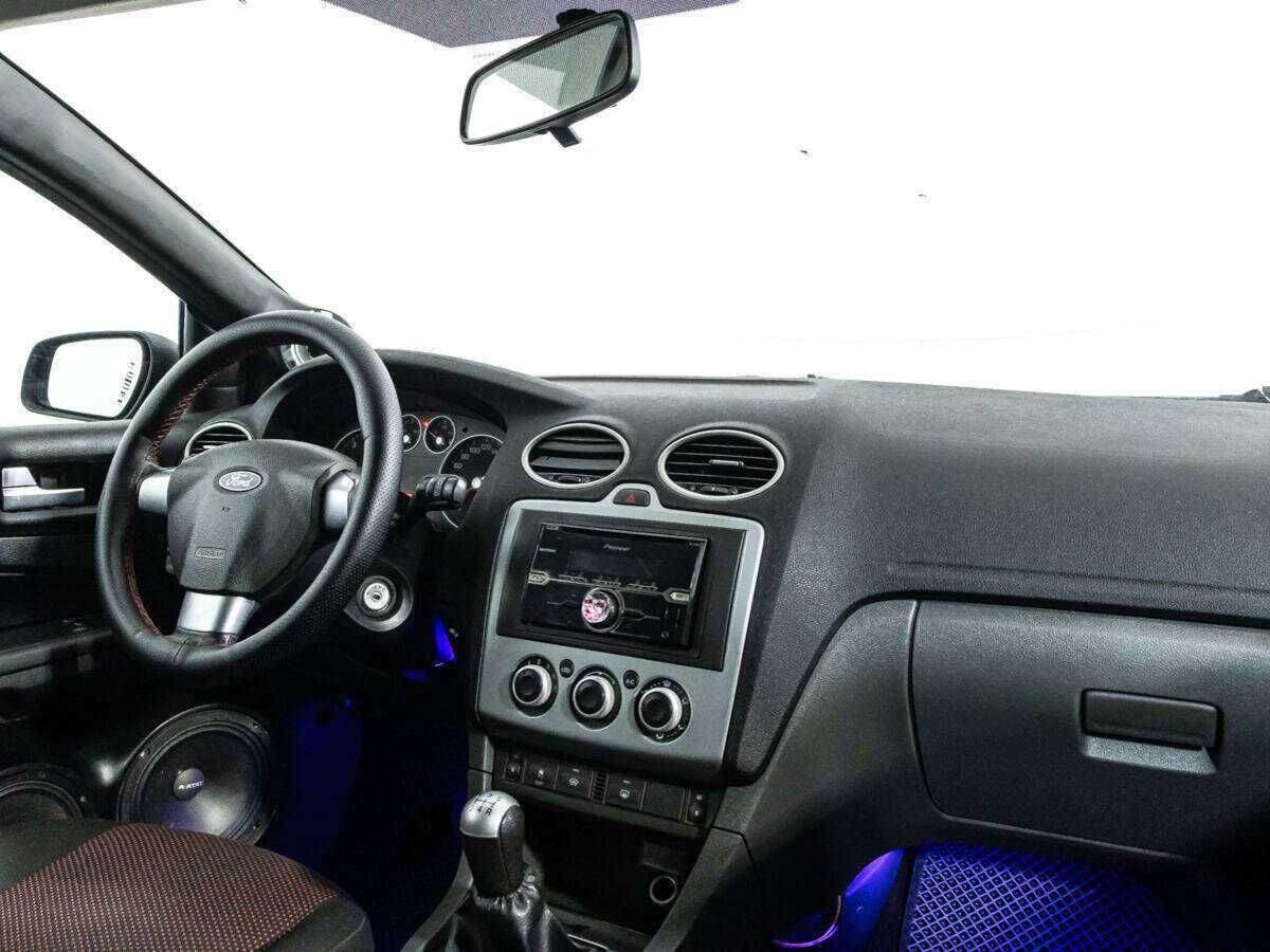 Купить Ford Focus, 2006, 311 768 км, фото №9