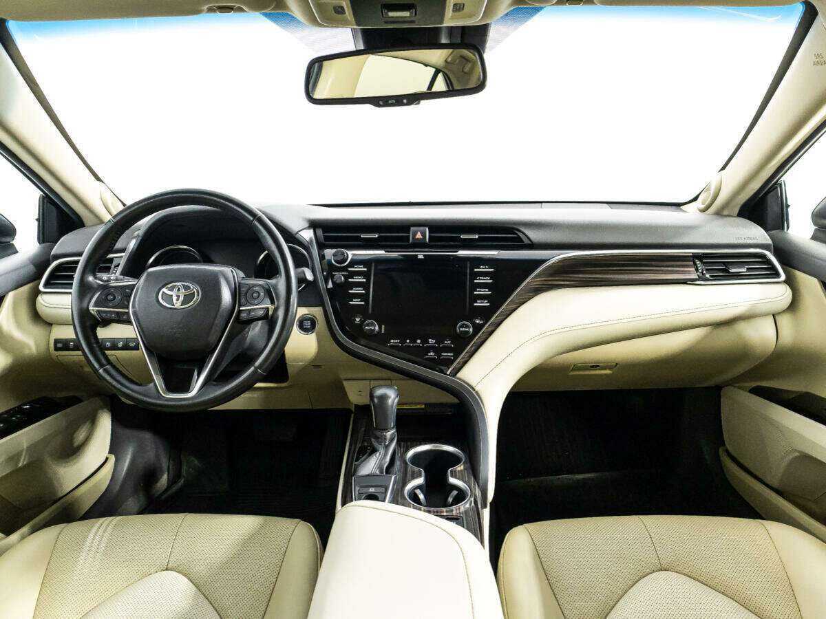 Купить Toyota Camry, 2018, 80 400 км, фото №13