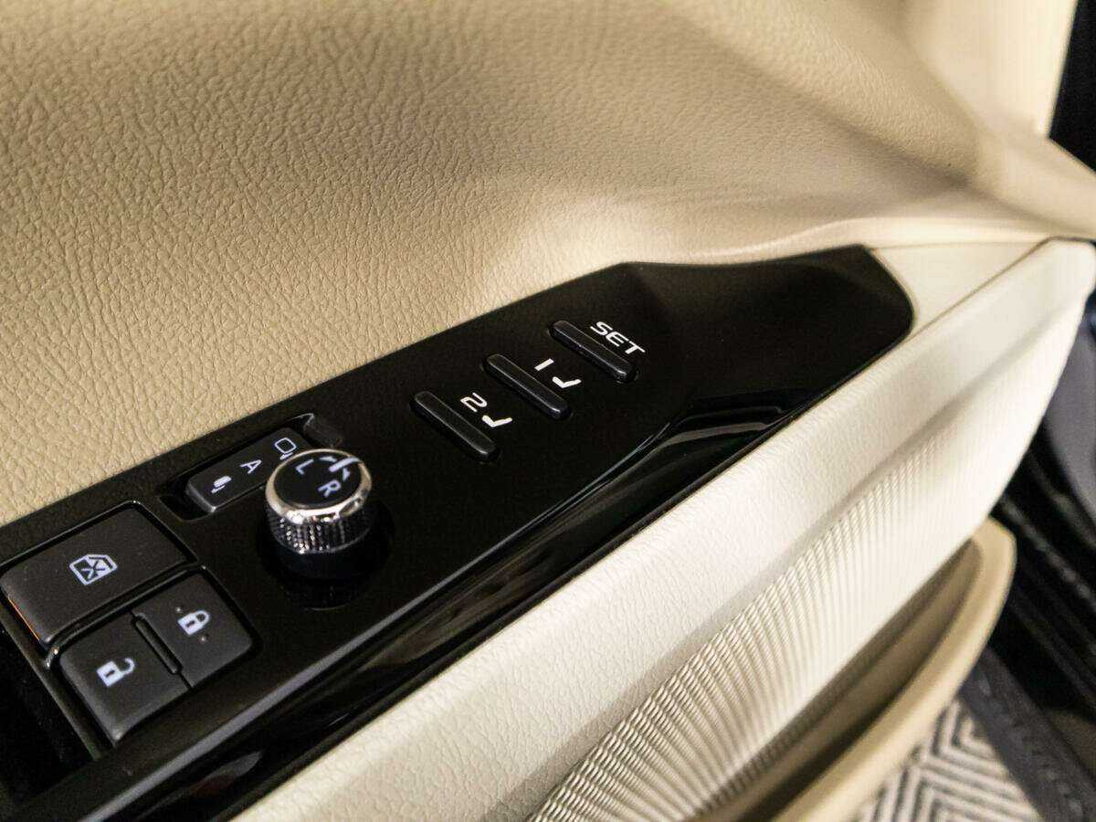 Купить Toyota Camry, 2018, 80 400 км, фото №18