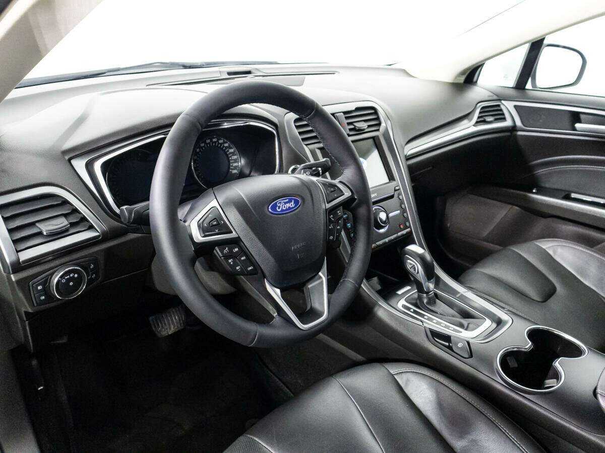 Купить Ford Mondeo, 2017, 100 945 км, фото №10