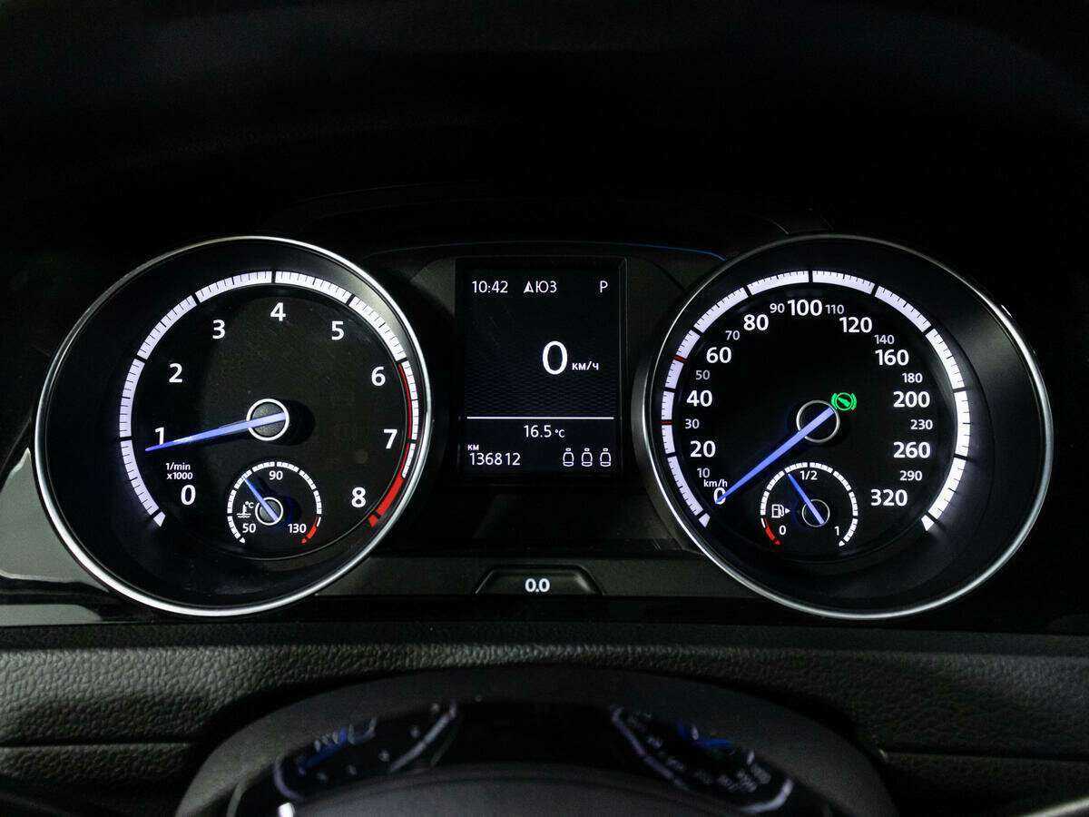 Купить Volkswagen Golf R, 2014, 136 811 км, фото №12