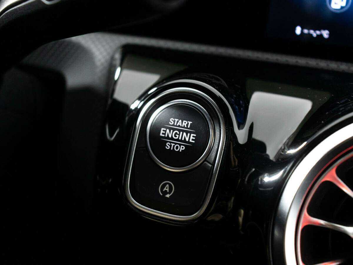 Купить Mercedes-Benz CLA 200, 2021, 30 793 км, фото №16