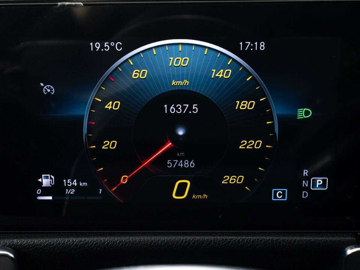 Купить Mercedes-Benz GLB 200 d, 2020, 57 481 км, фото №12