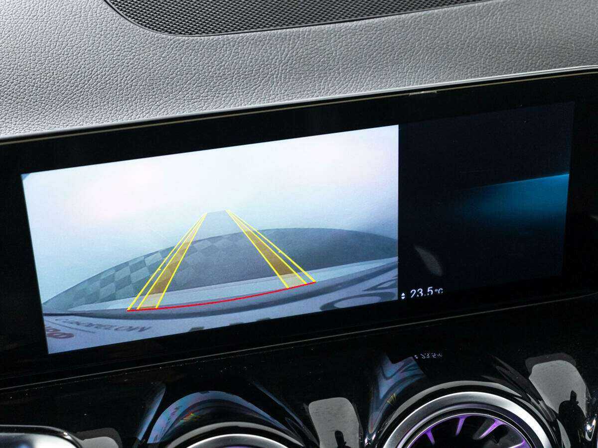 Купить Mercedes-Benz GLB 200 d, 2020, 57 481 км, фото №16