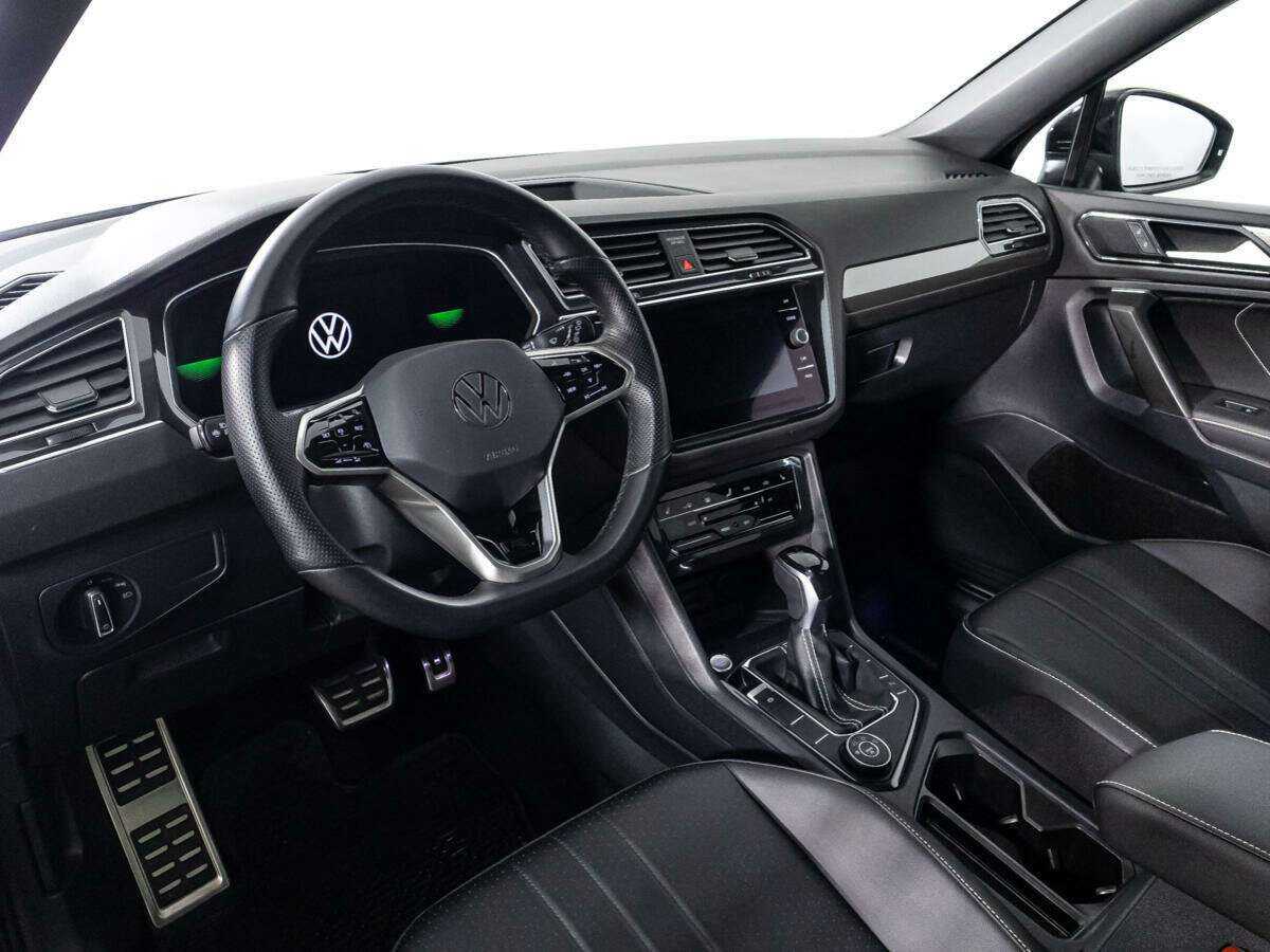 Купить Volkswagen Tiguan L, 2022, 16 851 км, фото №11