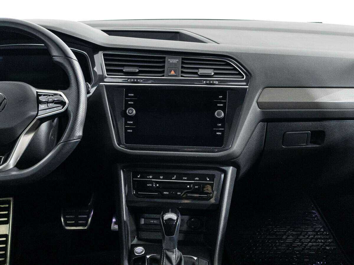 Купить Volkswagen Tiguan L, 2022, 16 851 км, фото №14