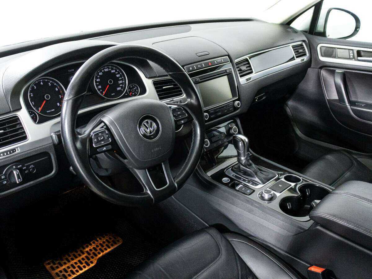 Купить Volkswagen Touareg, 2015, 192 733 км, фото №9
