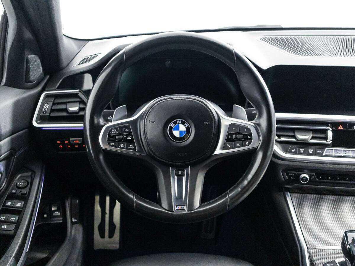Купить BMW 3 серии 330e, 2020, 85 435 км, фото №19