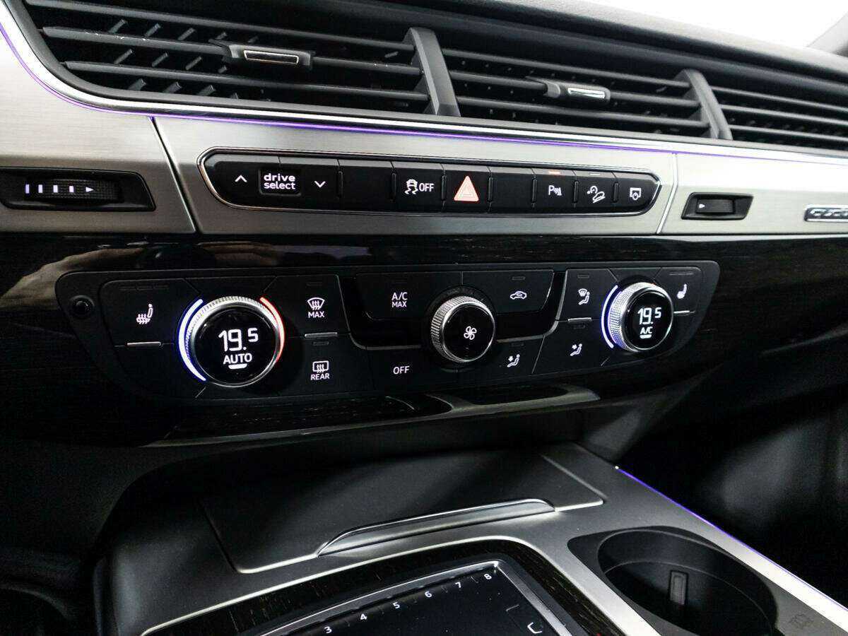 Купить Audi Q7, 2019, 146 342 км, фото №19