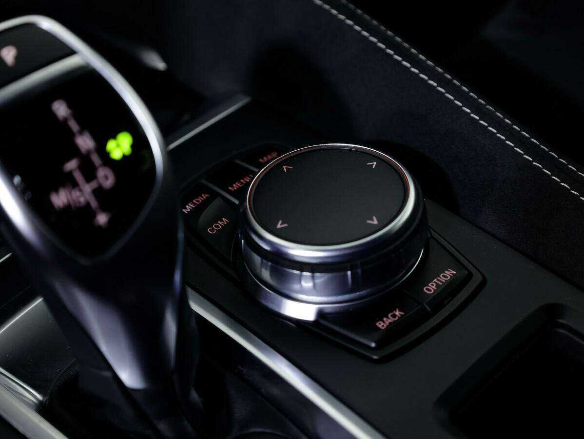 Купить BMW X6 30d, 2017, 168 165 км, фото №18