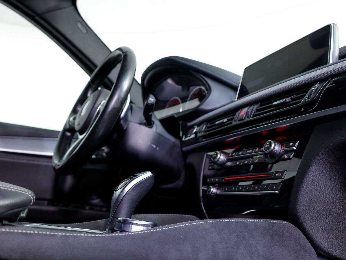 Купить BMW X6 30d, 2017, 168 165 км, фото №23